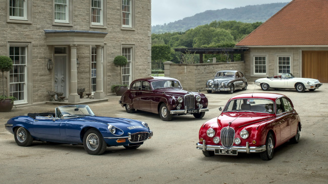 Обои картинки фото jaguar, автомобили, land, rover, ltd, легковые, класс-люкс, великобритания