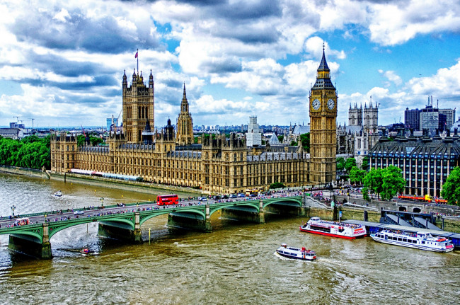 Обои картинки фото города, лондон, великобритания, теплоходы, река, темза, набережная, вестминстерский, мост, биг-бен, дворец
