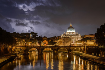 Картинка lightning+over+st peter`s города рим +ватикан+ италия собор мост река