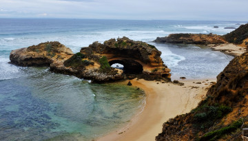 Картинка природа побережье горизонт арка скалы пляж океан
