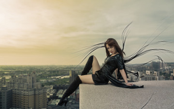 Картинка девушки -unsort+ азиатки азиатка ноги латекс город на крыше сапоги ситуация поза