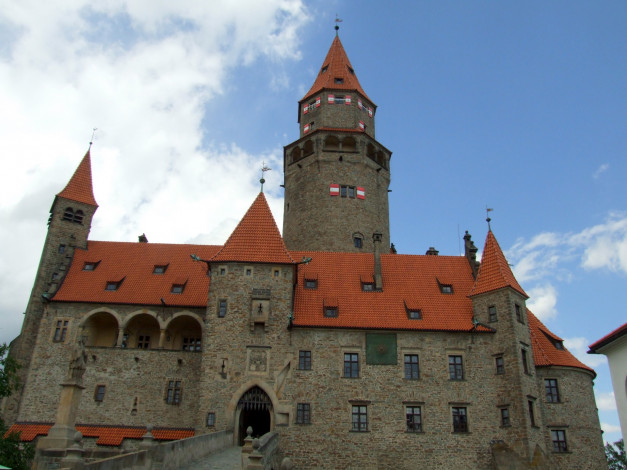 Обои картинки фото bouzov, castle, Чехия, города, дворцы, замки, крепости, замок