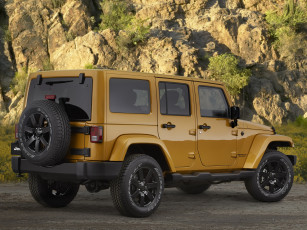 обоя автомобили, jeep, wrangler, unlimited, altitude, jk, 2014, желтый