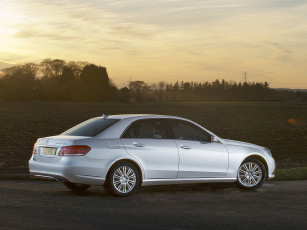 Картинка автомобили mercedes-benz uk-spec bluetec s-350