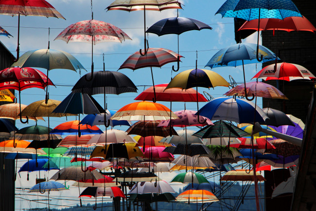 Обои картинки фото zurich,  switzerland, разное, сумки,  кошельки,  зонты, цюрих, зонты, switzerland, швейцария