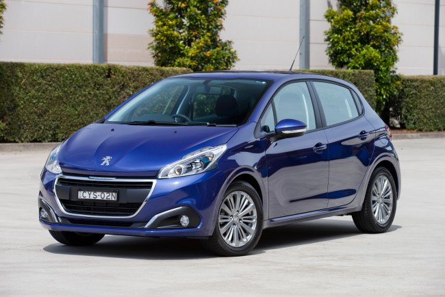 Обои картинки фото автомобили, peugeot, active, 2015г, 208, au-spec, 5-door