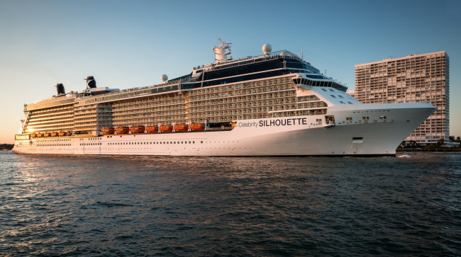 Обои картинки фото celebrity silhouette, корабли, лайнеры, лайнер, круиз