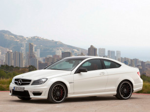 Картинка автомобили mercedes benz c63 amg