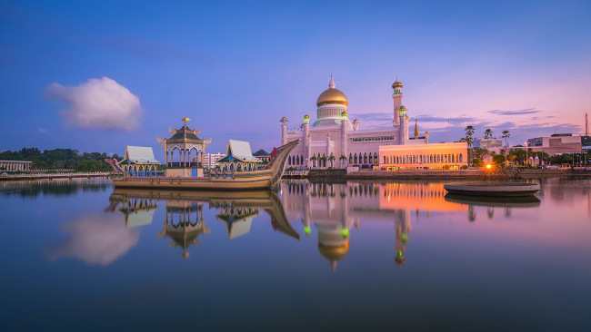 Обои картинки фото sultan omar ali saifuddin mosque, города, - мечети,  медресе, мечеть