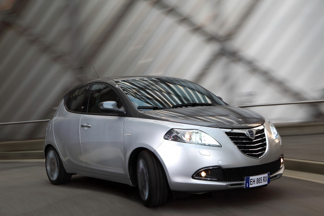 Обои картинки фото 2011, lancia, ypsilon, автомобили