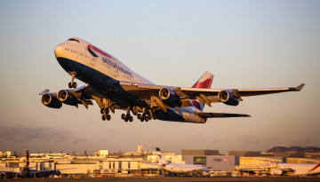 Картинка boeing+747 авиация пассажирские+самолёты авиалайнер полет небо