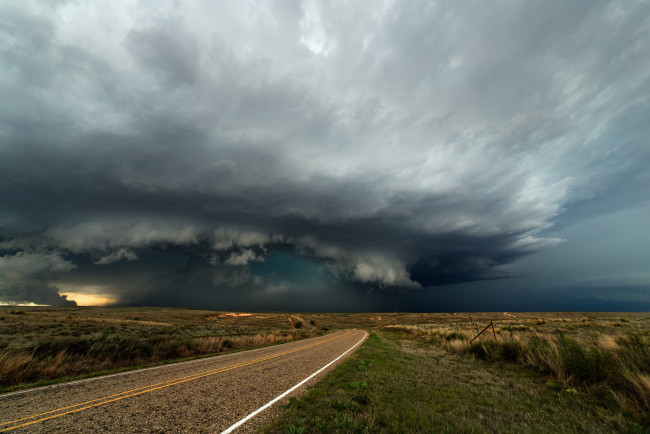 Обои картинки фото alanreed supercell, природа, стихия, торнадо, тучи, шоссе, степь