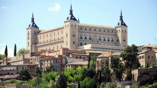 Обои картинки фото alcazar, spain, города, - дворцы,  замки,  крепости