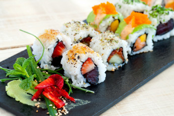 Картинка еда рыба +морепродукты +суши +роллы зелень блюдо суши