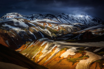 Картинка природа горы исландия холмы снег тени свет
