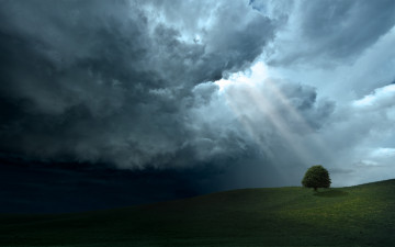 Картинка природа поля облака красота холмы пейзажи дерево деревья небо свет лучи