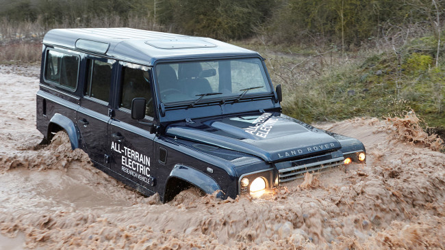 Обои картинки фото land rover electric defender concept 2013, автомобили, land-rover, внедорожник, 2013, джип, defender, electric, land, rover, concept