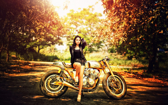 Обои картинки фото girls and moto 48, мотоциклы, мото с девушкой, girls, moto, желтый