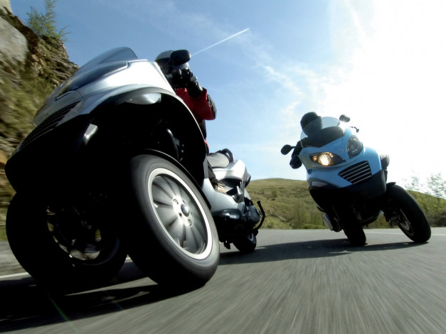 Обои картинки фото 2006, piaggio, mp3, мотоциклы
