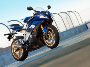 Картинка yamaha r6 мотоциклы