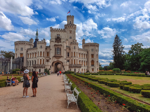 Обои картинки фото castle hlubokа nad vltavou, города, замки чехии, castle, hlubokа, nad, vltavou