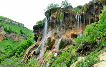 Картинка природа водопады холмы обрыв трава водопад