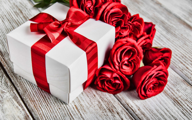 Обои картинки фото праздничные, подарки и коробочки, подарок, бант, розы