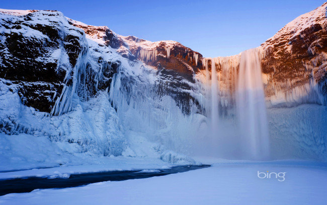 Обои картинки фото природа, водопады, снег, река, скала, вода, лед