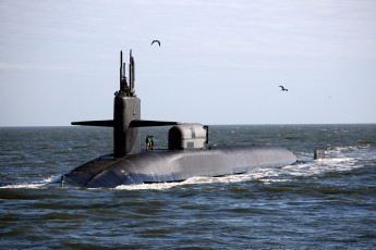 Картинка корабли подводные лодки вода команда военный