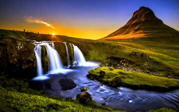 обоя mountain, falls, природа, водопады, водопад, поле, гора, река