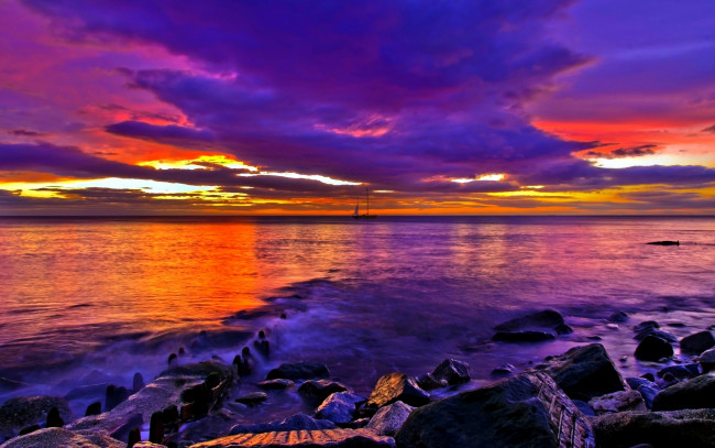 Обои картинки фото beautiful, evening, природа, побережье, вечер, море, тучи, яхта
