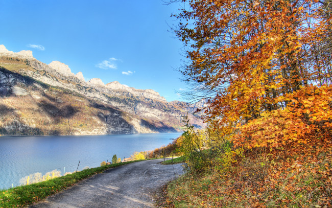 Обои картинки фото природа, дороги, осень, деревья, горы, река