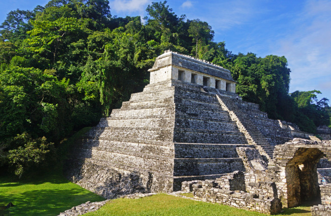 Обои картинки фото temple of the inscriptions,  palenque, города, - исторические,  архитектурные памятники, святилище, храм, пирамида