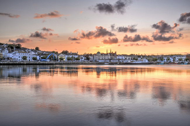 Обои картинки фото города, - пейзажи, вечер, город, озеро, bideford, sunset