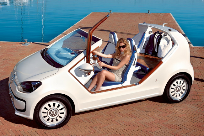 Обои картинки фото volkswagen, up, azzurra, sailing, team, by, italdesign, автомобили, авто, девушками