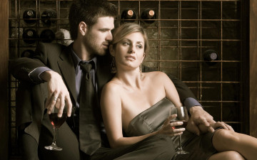 Картинка разное мужчина+женщина вино бокалы