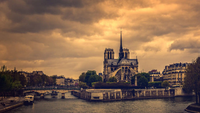 Обои картинки фото города, париж , франция, река, мост, тучи