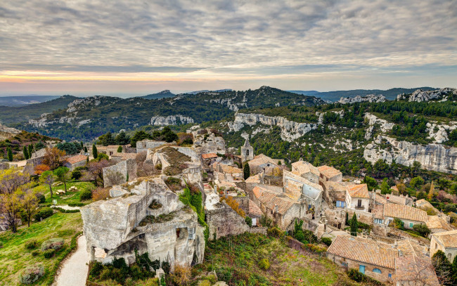 Обои картинки фото les, baux, de, provence, france, города, пейзажи, горы