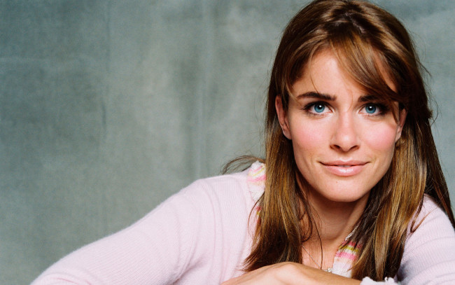 Обои картинки фото Amanda Peet, девушки, взгляд