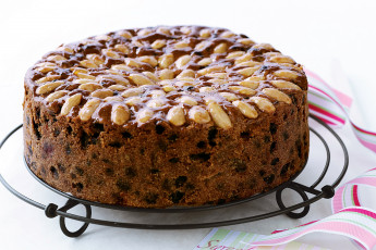 Картинка еда пирожные кексы печенье изюм пирог орехи