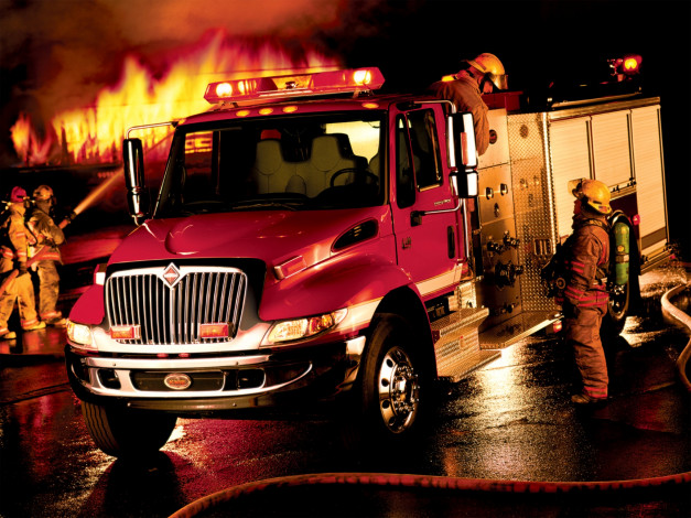 Обои картинки фото international durastar 4400 firetruck 2002, автомобили, пожарные машины, авто