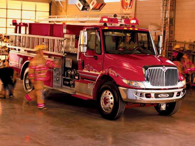 Обои картинки фото international durastar 4400 firetruck, by pierce 2002, автомобили, пожарные машины, авто