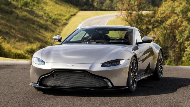 Обои картинки фото aston martin vantage 2019, автомобили, aston martin, 2019, vantage, aston, martin