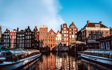обоя города, амстердам , нидерланды, лодки, здания, канал
