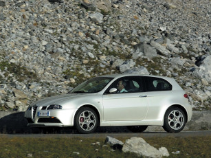 Картинка автомобили alfa romeo