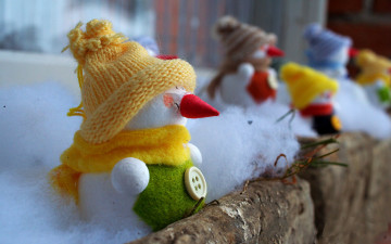 Картинка праздничные снеговики вата