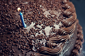 Картинка еда пирожные кексы печенье свеча крем шоколад