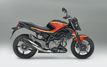Картинка мотоциклы suzuki 2012 gladius 650