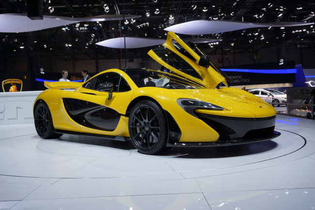 Обои картинки фото автомобили, выставки и уличные фото, mclaren, p1