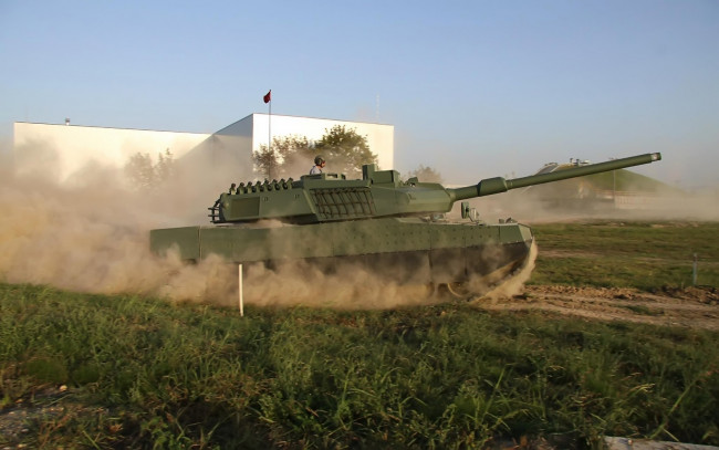Обои картинки фото техника, военная, танк, поле, пыль, движение